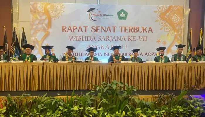 IAI Rawa Aopa Gelar Wisuda VII, Cetak Lulusan Siap Mengabdi untuk Bangsa dan Umat